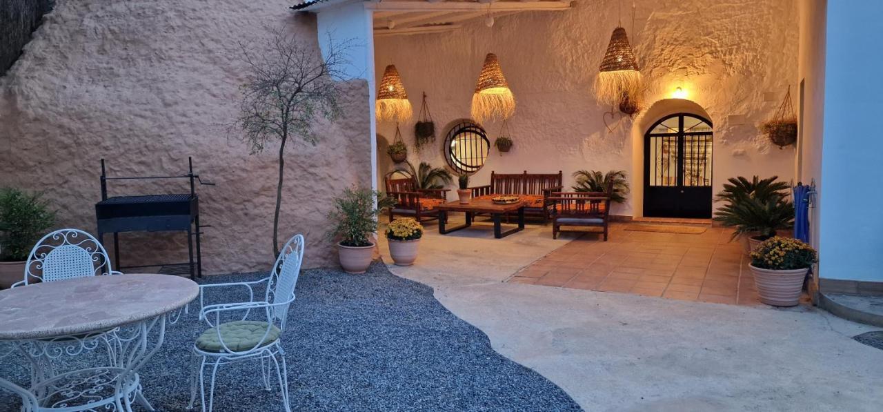 Cueva De La Higuera Villa Guadix Exterior photo